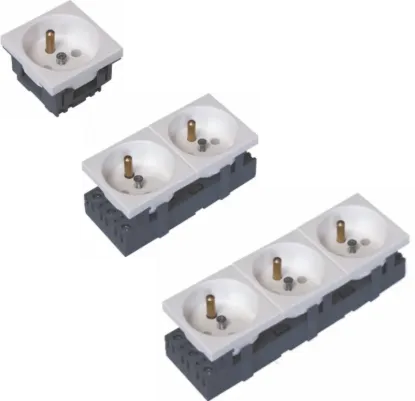 Зображення Розетка із заземленням із замком GZUB2 (281002)