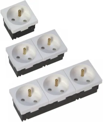 Зображення Розетка із заземленням 33°а GZ33U3 (281303)